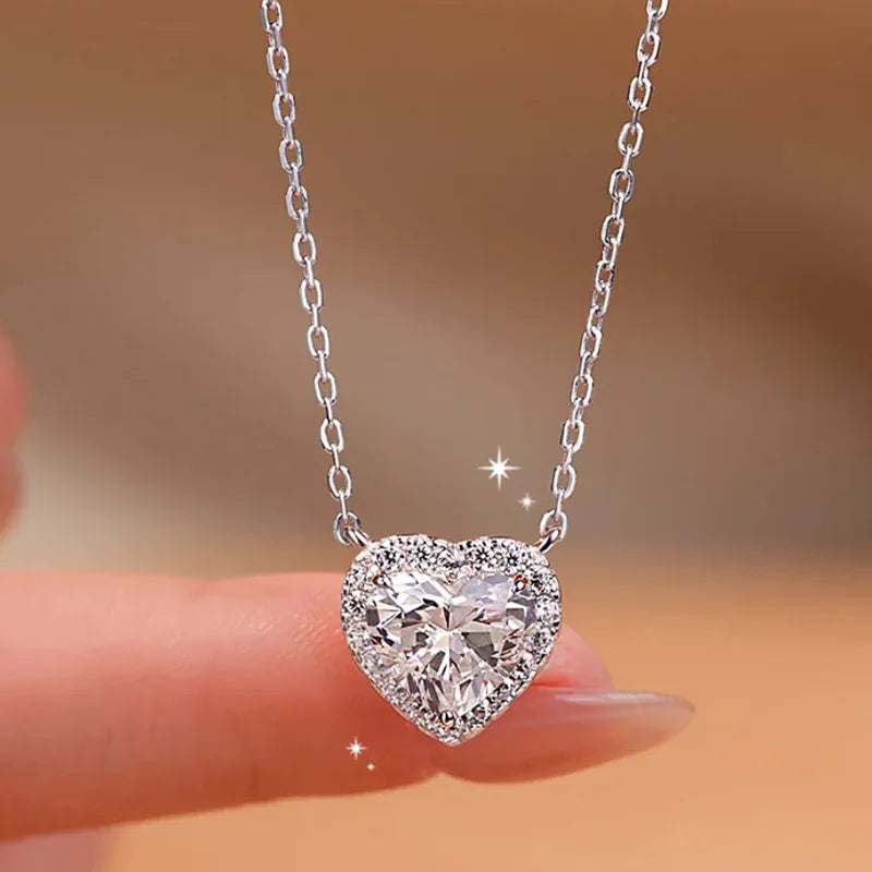 Moissanite Classic Crown Necklace