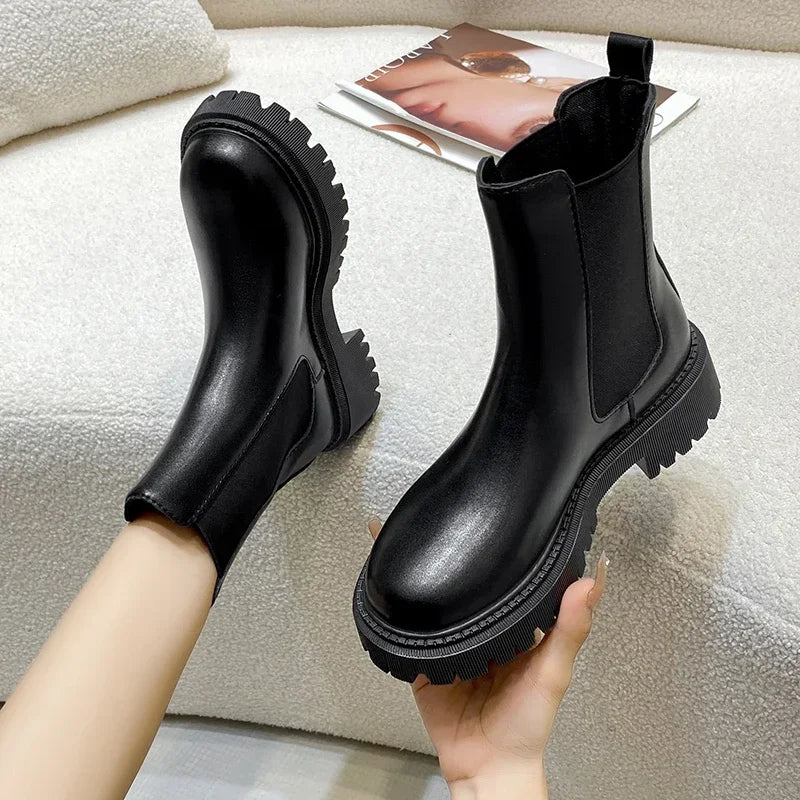 Comfortable Fashion Boots
