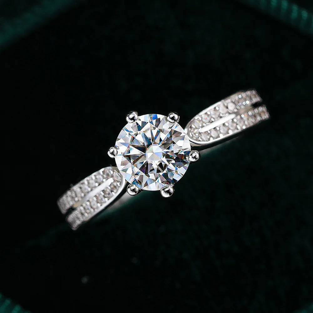 Moissanite Diamond Ring