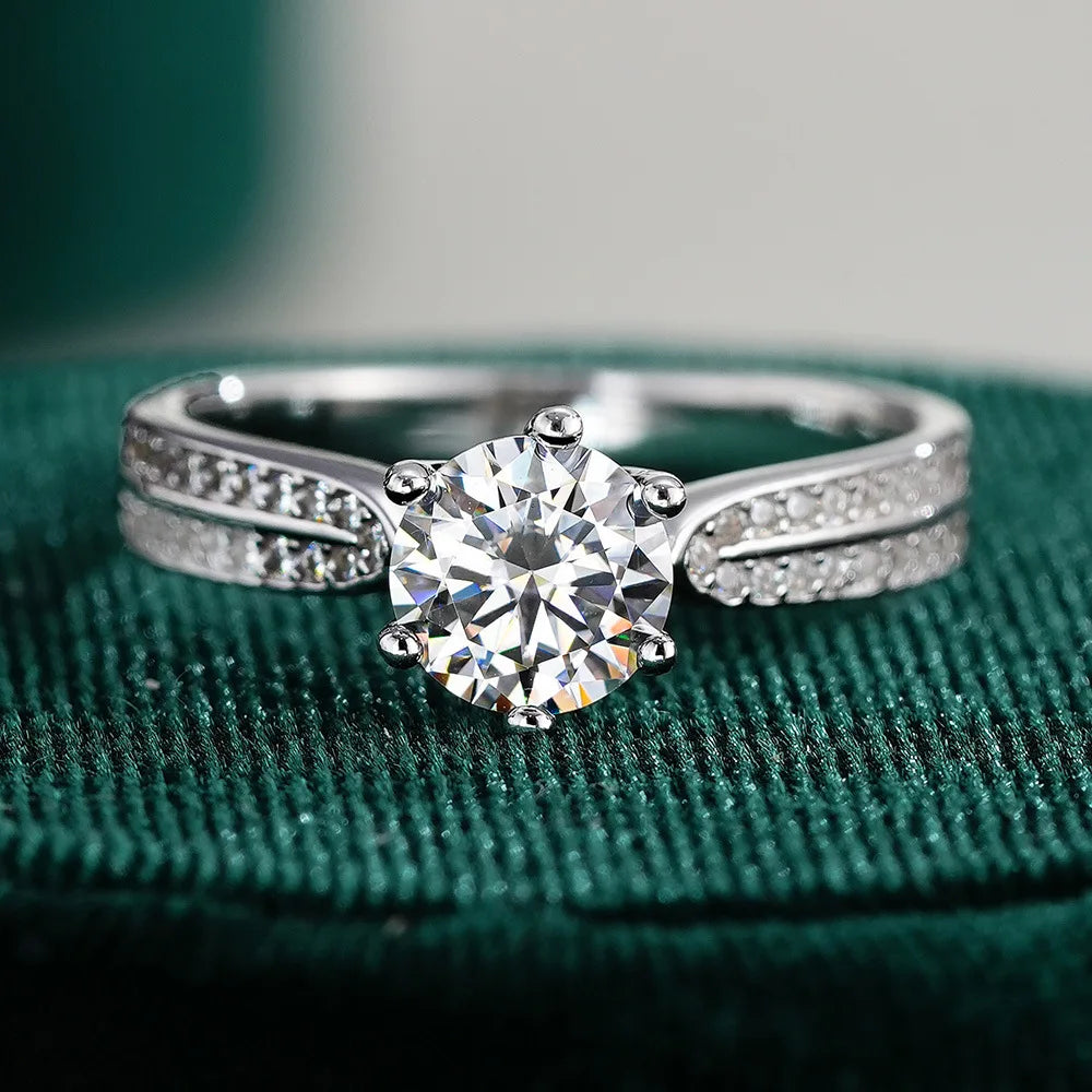 Moissanite Diamond Ring